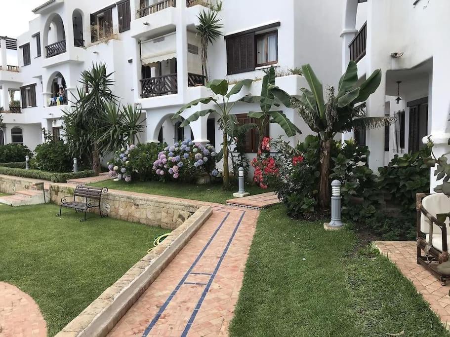 Appartement Cosy Et Chaleureux Cabo Negro Exterior photo